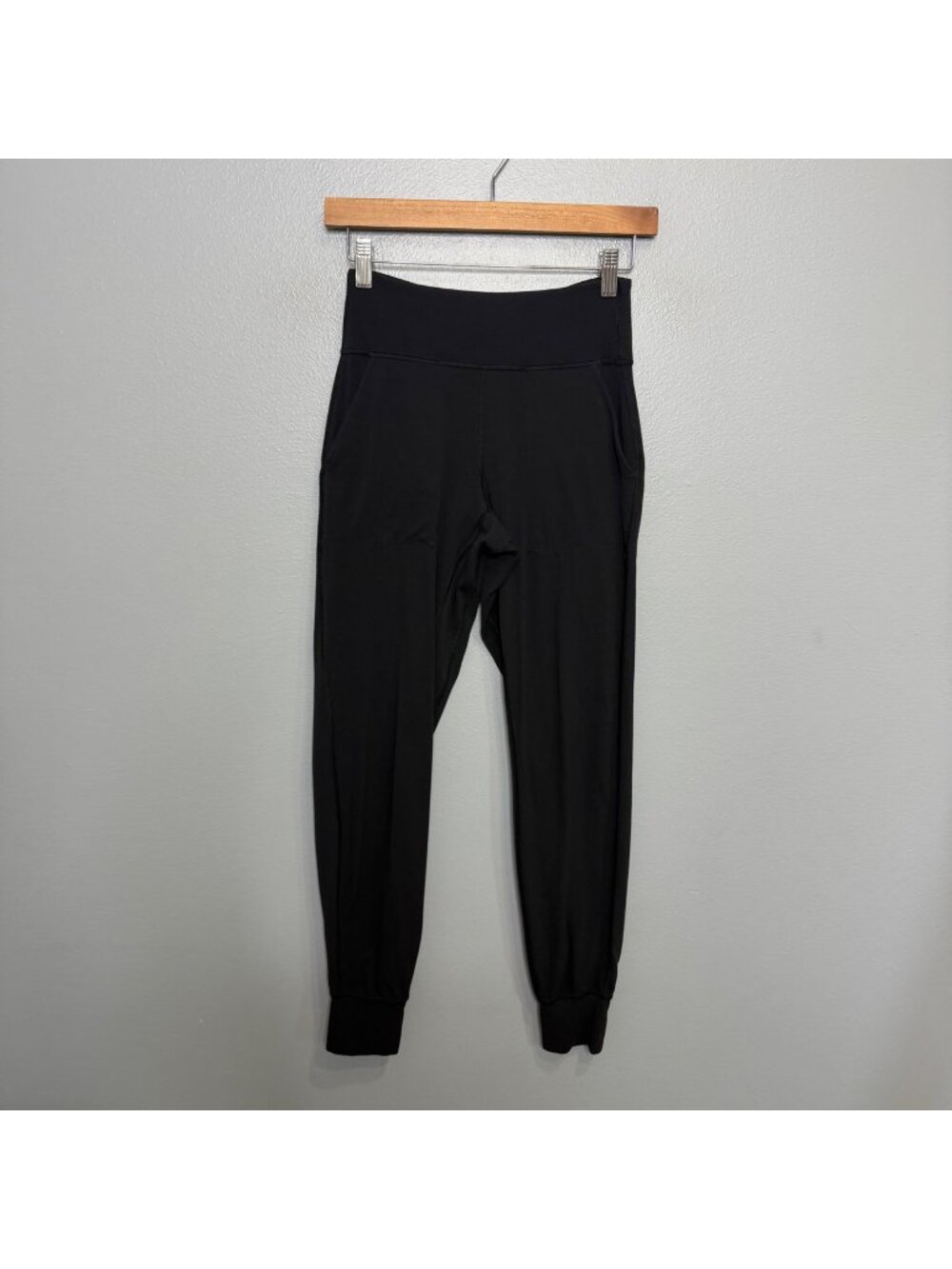 LULULEMON Align Jogger 28" in Black size 4